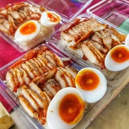 ก๋วยเตี๋ยวไก่ม๊ะล่ะบุฟเฟ่ สุขุมวิท62