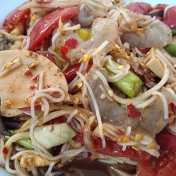 ตำขนมจีนปลาร้ากุ้งสดหมูยอ