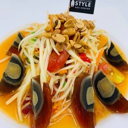ตำไทยไข่เยี่ยวม้า