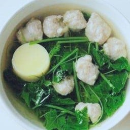 ต้มจืดเต้าหูตำลึงหมูสับ
