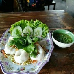 ลูกชิ้นปลาลวกจิ้ม