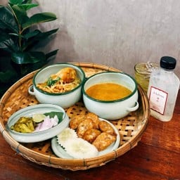 เจ๊เล็กหมูปิ้ง30ปี ซอยไสวสุวรรณ