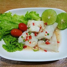 ยำปลาดอลลี่