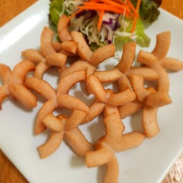 ไส้กรอกทอด