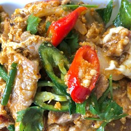 ผัดผงกะหรี่กับข้าว