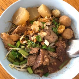 ก๋วยเตี๋ยวโบราณแม่ศรีไพร