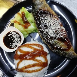 ข้าวปลาซาบะ