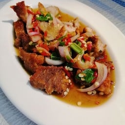 ร้าน สถานีแซ่บ Zap Statlon พัทยา