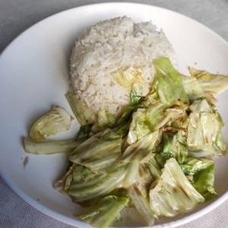 ข้าว+กะหล่ำปลีผัดน้ำปลา