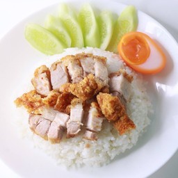 นายตึ๋ง ข้าวหมูแดง กระทุ่มแบน ท่าไม้