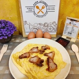 ข้าว ไข่ข้นหมูกรอบ