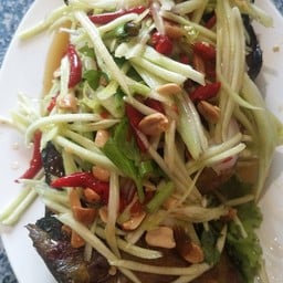 ส้มตำมะม่วง