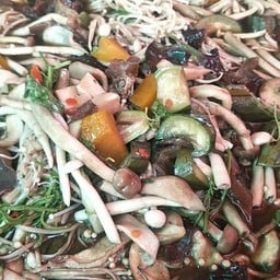 [อร่อยซ่ากับโค้ก] แกงเห็ดรวม +  โค้ก ออริจินัล (กระป๋อง)