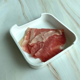 เนื้อโคขุน พื้นท้อง (100g)