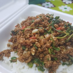 ข้าวกะเพราหมู(พิเศษ)