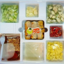 แหนมเนืองพร้อมทาน ถาดใหญ่(3ไม้)