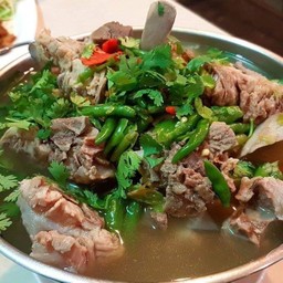 น้องพลอยใส เกาเหลาเลือดหมู ต้มเล้ง