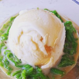 ไอศกรีมกะทิลอดช่องวัดเจษ