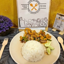 ข้าว ผัดกะเพราเเคปหมู