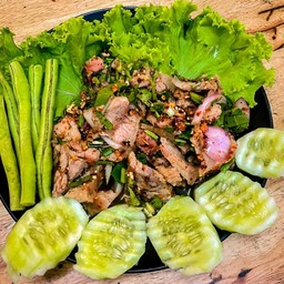 น้ำตกหมู