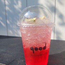 STRAWBERRY LEMON SODA