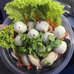 ลูกชิ้นเจ๊ล้าน ลูกชิ้นเกรดเอย่าง