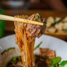 ก๋วยเตี๋ยวเรือต้มยำ