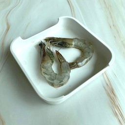 กุ้งสด (100g)