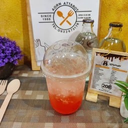 สตอเบอรี่โซดา