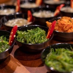 ยำสาหร่ายญี่ปุ่น