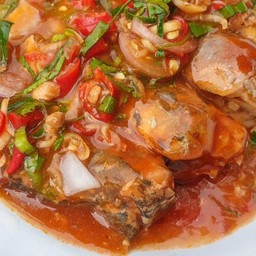 ยำปลากระป๋อง