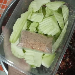 มะม่วงเปรี้ยว+น้ำปลาหวาน