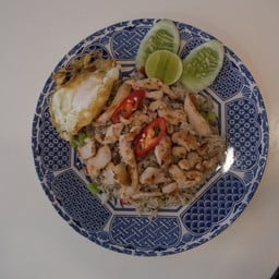 ข้าวผัดไก่ย่าง+ดาว