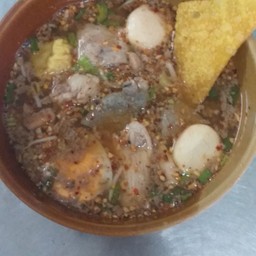 ก๋วยเตี๋ยวหมูต้มยำ วุ้นเส้น