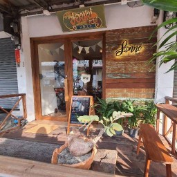 Sonne cafe coffee เจริญกรุง