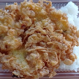 ไข่เจียวหมูสับ ราดข้าว (ไข่ไก่ 2 ฟอง)