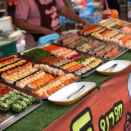 ซื้อ 10 ชิ้น แถม 1 ชิ้น