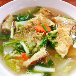 แกงจืดไข่น้ำ
