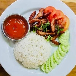 ข้าวหน้าหมูแดดเดียว