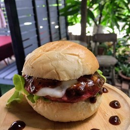 เบอร์เกอร์โฮมเมด ไก่ชีส