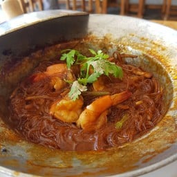 กุ้งอบวุ้นเส้น