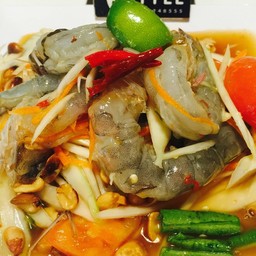ตำกุ้งสด