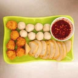 ลูกชิ้นรวม (ใหญ่)