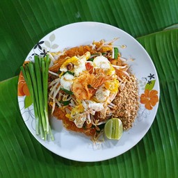 ผัดไทยวุ้นเส้น (กุ้งแห้ง)