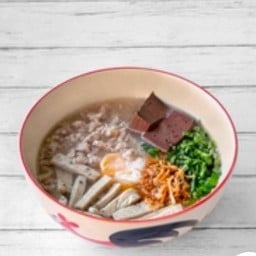 ก๋วยจั๊บญวนเฮียนวย กะเพรา กาแฟ น้ำผลไม้ปั่น ลาดพร้าว64แยก10