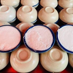 ขนมถ้วยใบเตย หอม หวาน มัน เค็ม กำลังดี๊