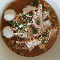 ต้มยำหมูน้ำใส