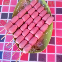 ไส้กรอกแดงทอด