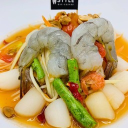 ตำกุ้งสดหอยเชลล์