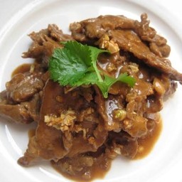 หมูผัดกระเทียม